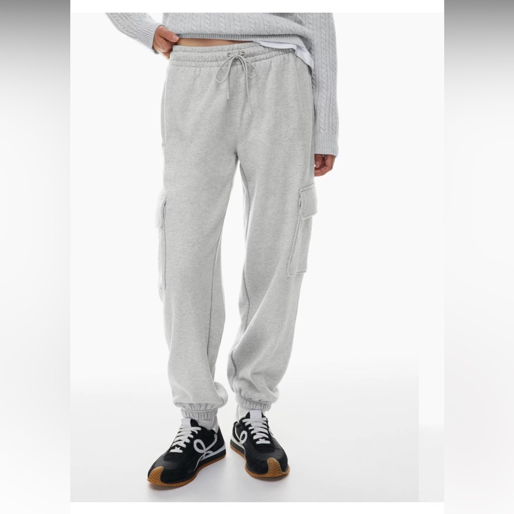 ARITZIA LUXURIOUS JOGGER